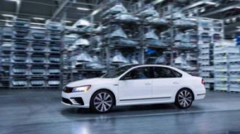 Производство Volkswagen Passat приостановлено: названа неожиданная причина