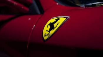 Стало известно, когда может появиться первый электрокар Ferrari