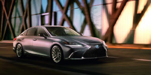 Новый Lexus ES рассекретили до официальной премьеры