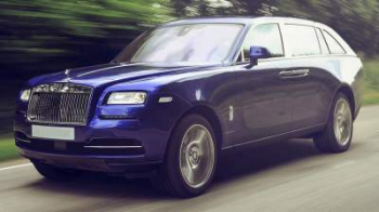 Первый кроссовер Rolls-Royce протестировали в пустыне