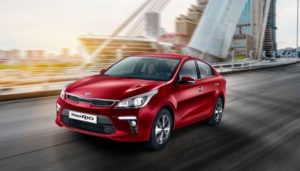 Эксперты назвали самые популярные в России автомобили с «механикой»