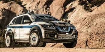 Кроссовер Nissan X-Trail превратили в космолет Хана Соло