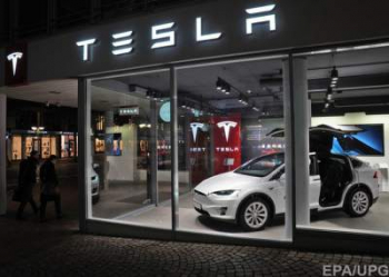Маск заявил о риске банкротства Tesla