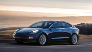 Маск анонсировал выпуск новой модели электрокара Tesla‍