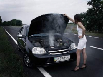 Названы главные проблемы автомобилистов в теплое время года