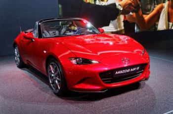 Mazda представила более мощную версию MX-5