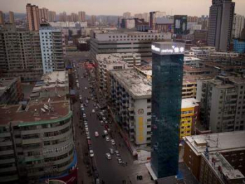 В Китае построили наивысшую автомобильную парковку в мире