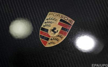Porsche приостановил продажи машин в Европе