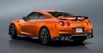 В Nissan рассказали о новой модели GT-R