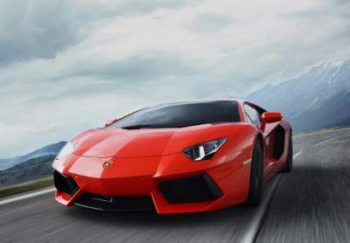 Lamborghini Aventador получит гибридную версию