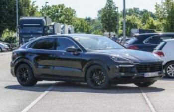 Porsche начал испытания Cayenne Coupe