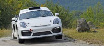 Porshe поделилась фотографиями интересного концепт-кара