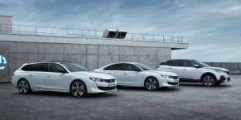 Peugeot 508 и 3008 стали подзаряжаемыми гибридами
