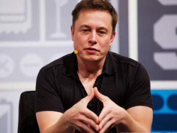 Илон Маск показал, как собирают автомобили Tesla