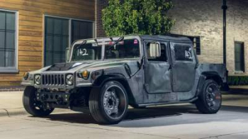 Тюнеры переделали военный Hummer в трековый автомобиль