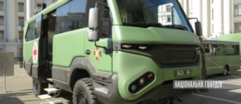 ВСУ получили инновационные вездеходные автобусы