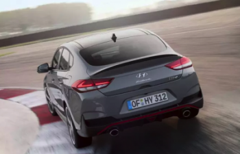 Hyundai раскрыла «заряженный» фастбек i30
