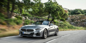 Компания BMW назвала российские цены на родстер BMW Z4