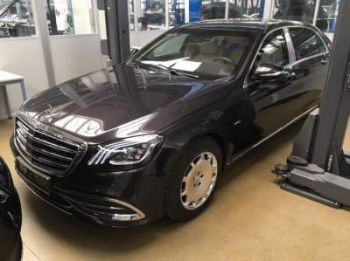 В Украине видели эксклюзивный бронированный Maybach