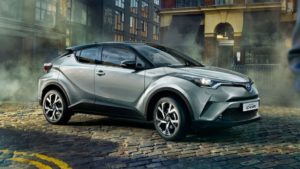 Более 400 кроссоверов Toyota C-HR попали под отзыв в РФ