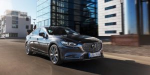 На рынке РФ стартовали продажи обновленного седана Mazda 6